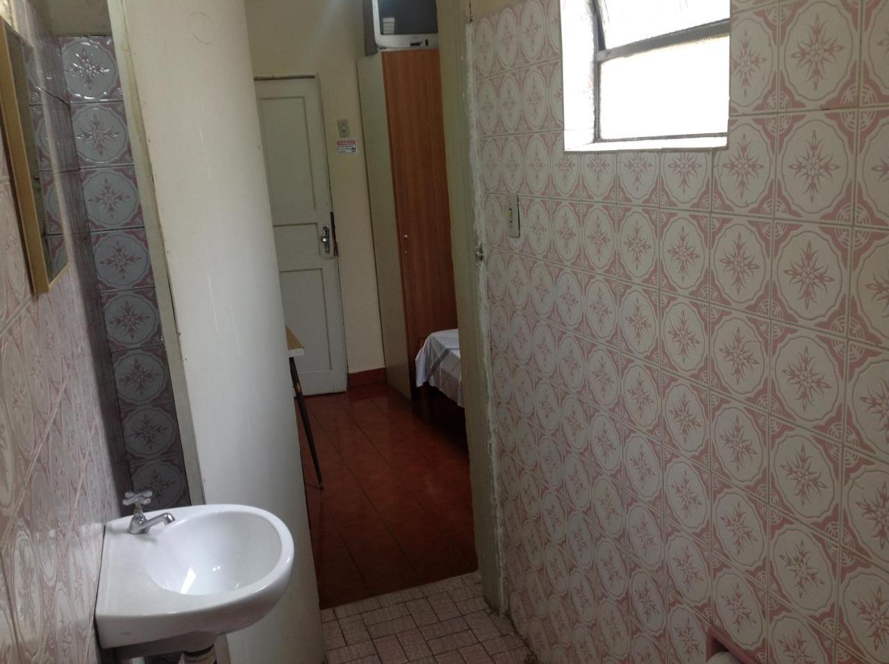 Chaves - Quartos Individuais Hotel
