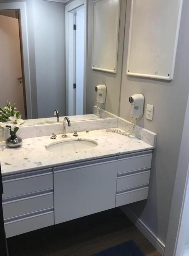 Bela Cintra Long Apartment