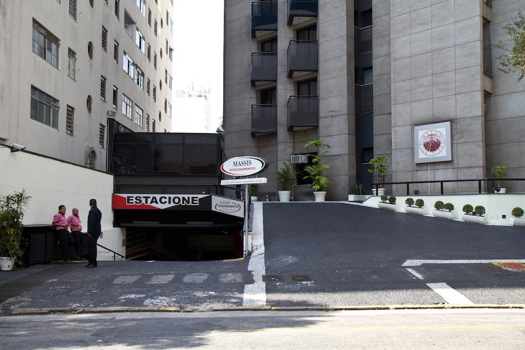 Massis Hotel 4*
