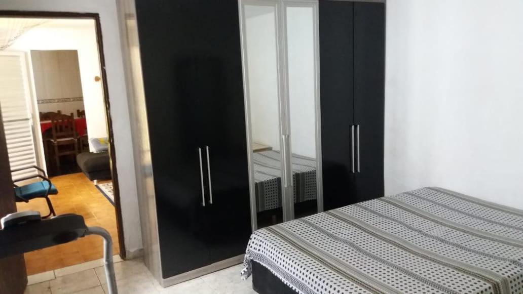 Casa Em Itaquera Holiday home *