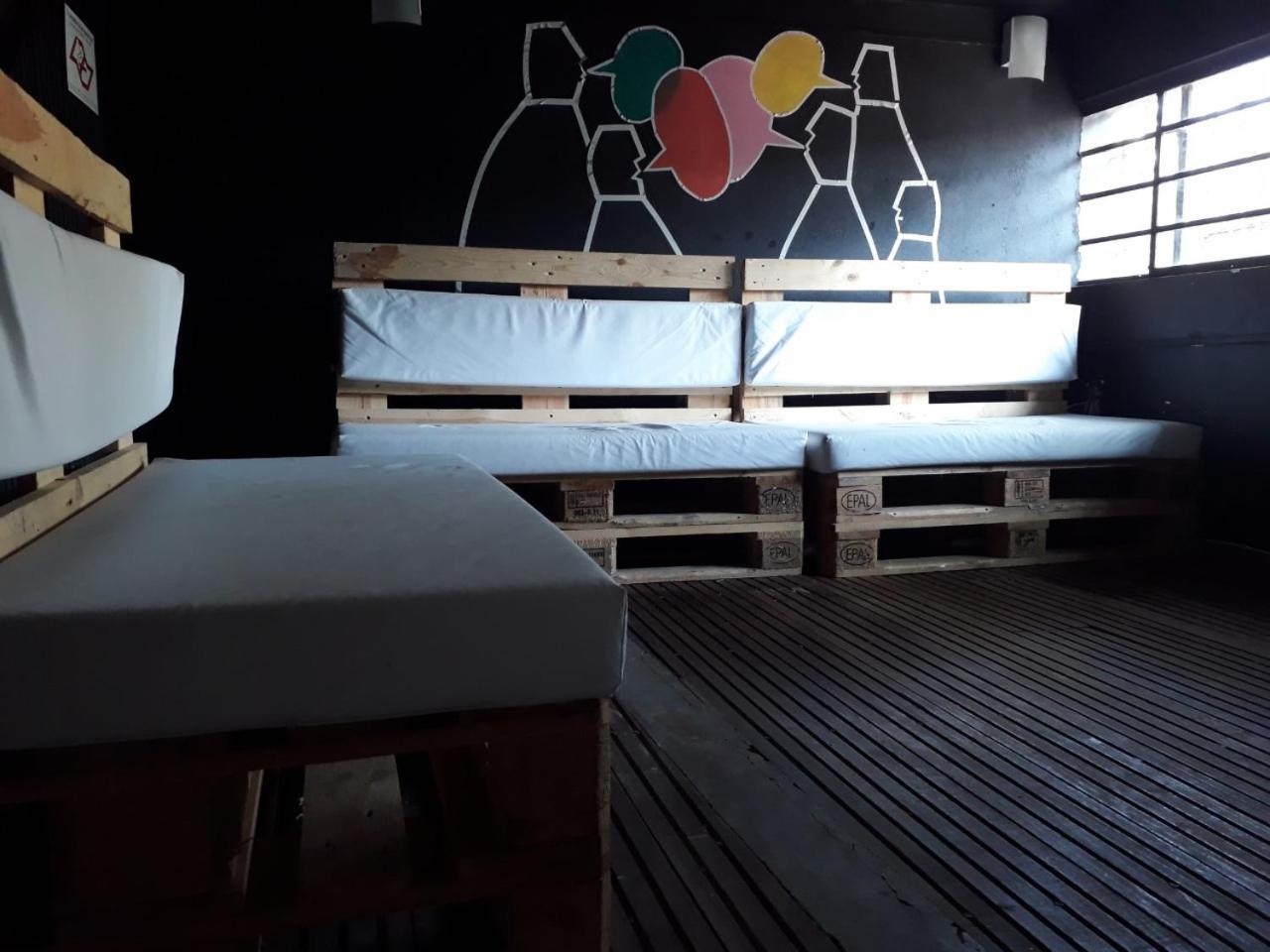 Hola Faria Lima Hostel *