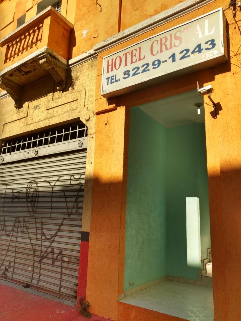 Capsule hotel Cristal
