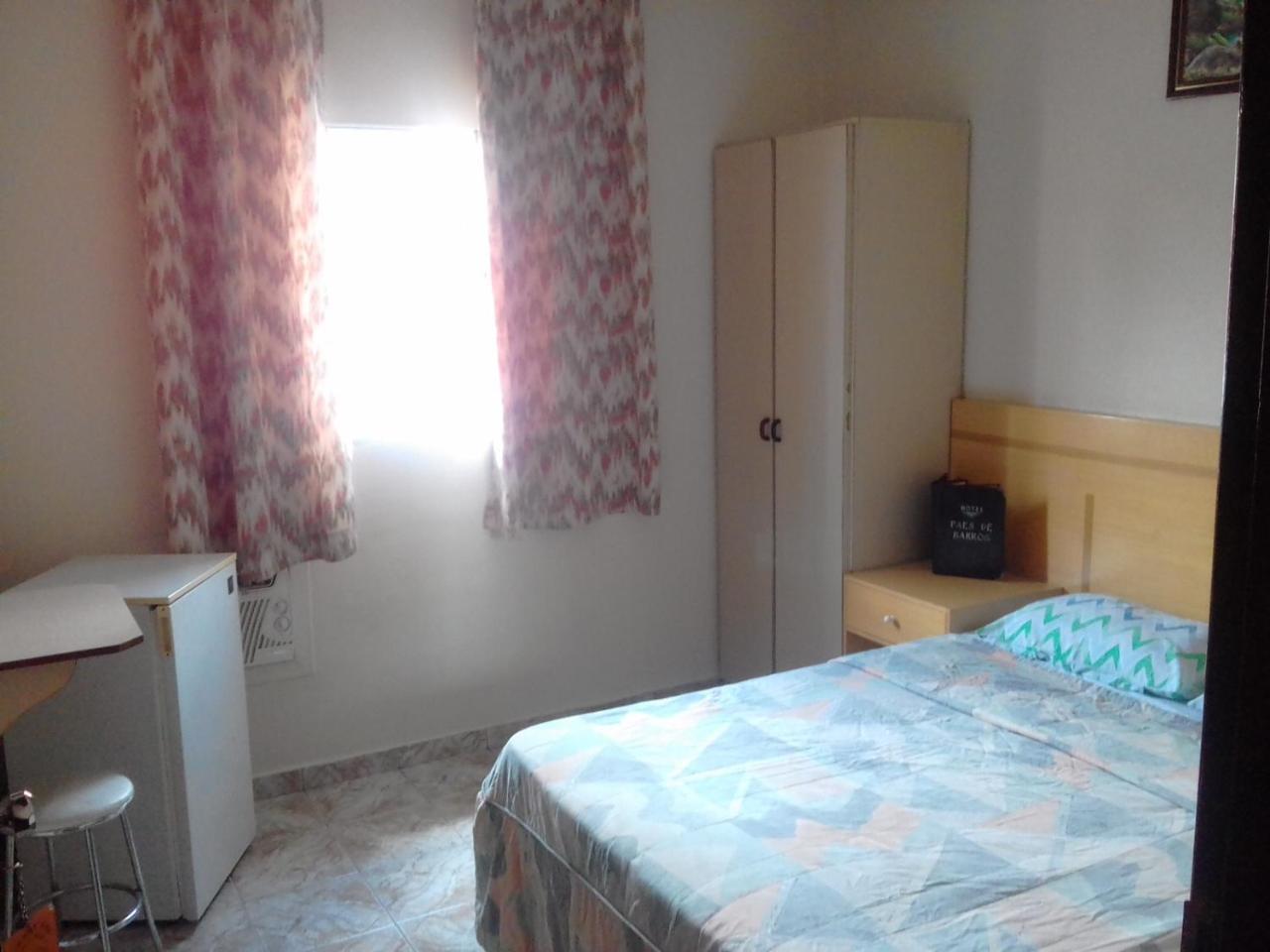 Hotel Paes De Barros