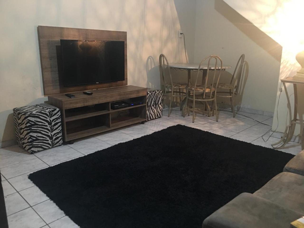 Casa Toda No Campo Belo Tatil Evi *