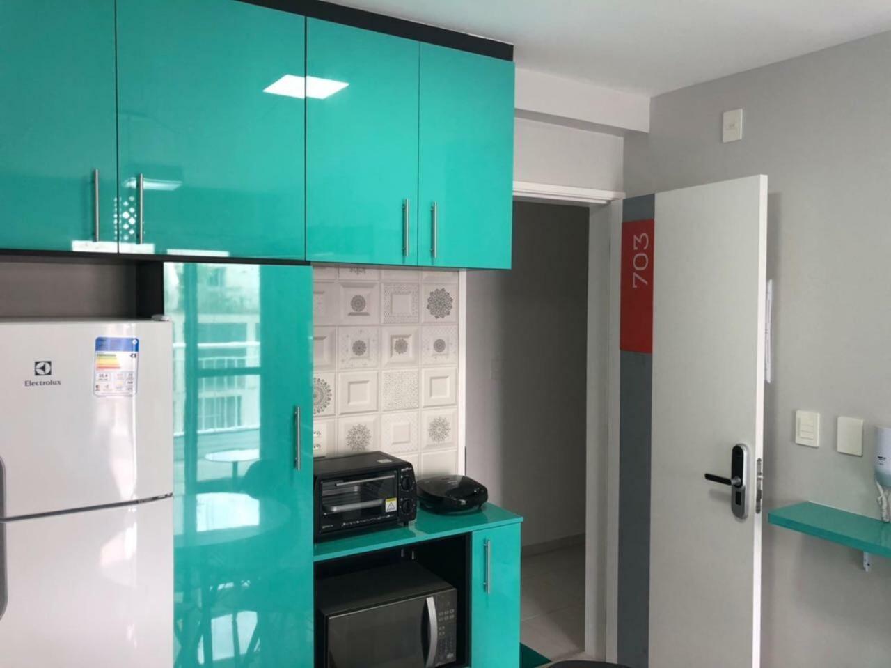 Apto Novo - Um Bloco Do Metro Republica Apartamento