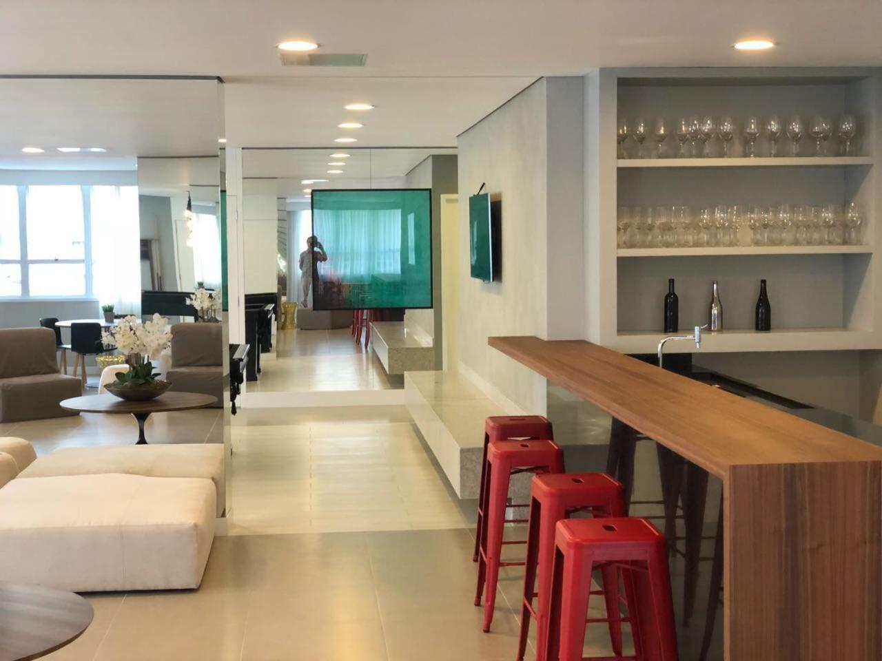 Apartamento Apto Novo - Um Bloco Do Metro Republica *