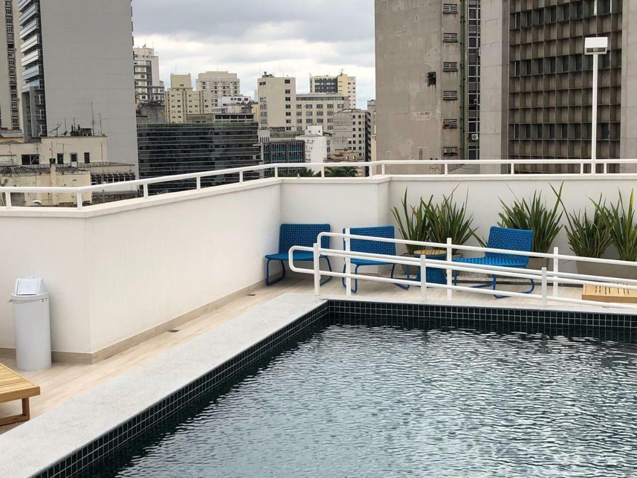 Apto Novo - Um Bloco Do Metro Republica Apartamento *