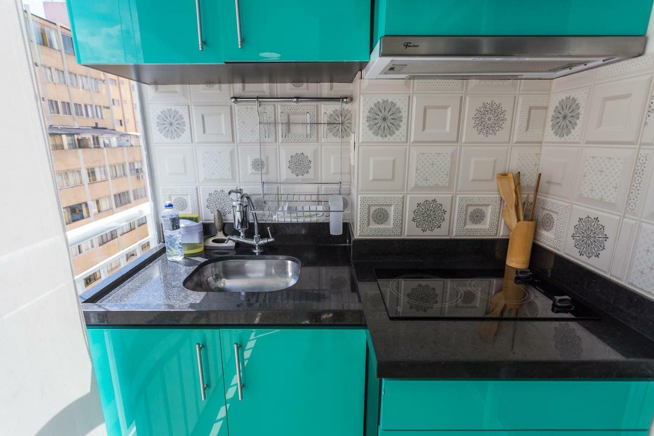 Apartamento Apto Novo - Um Bloco Do Metro Republica São Paulo
