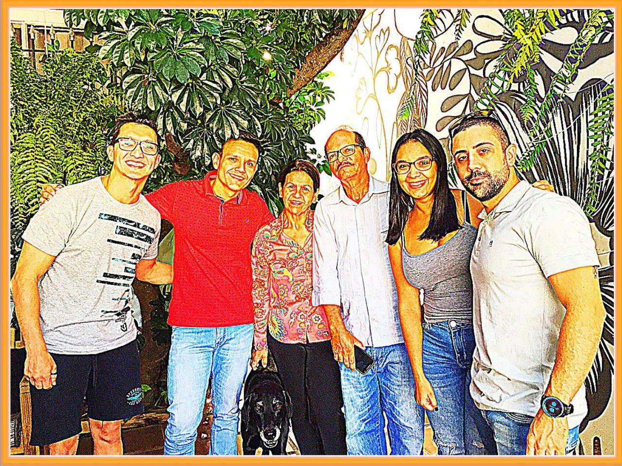 Albergue Family Consulado Americano