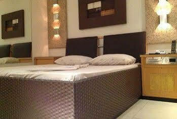 Duetto (adults Only) 3*