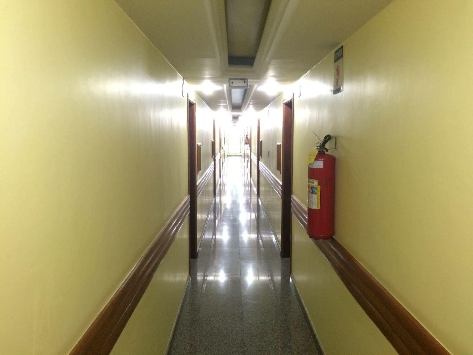 Hotel Saville 2*