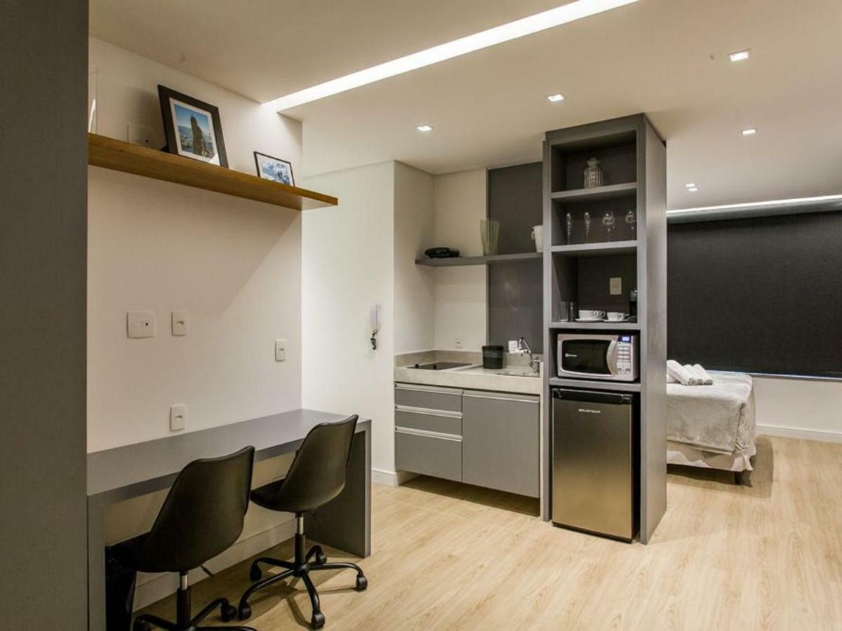 VN Ferreira Lobo Apartment
