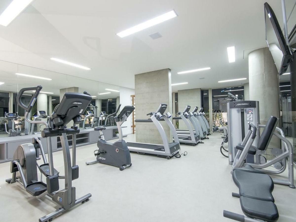 Apartment VN Ferreira Lobo