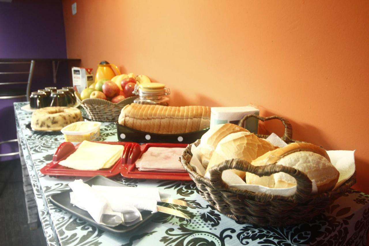 Hostel Hola Faria Lima Sao Paulo