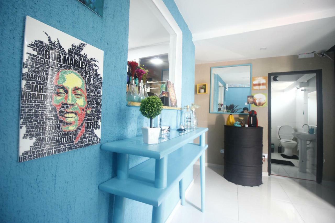 Hola Faria Lima Hostel *