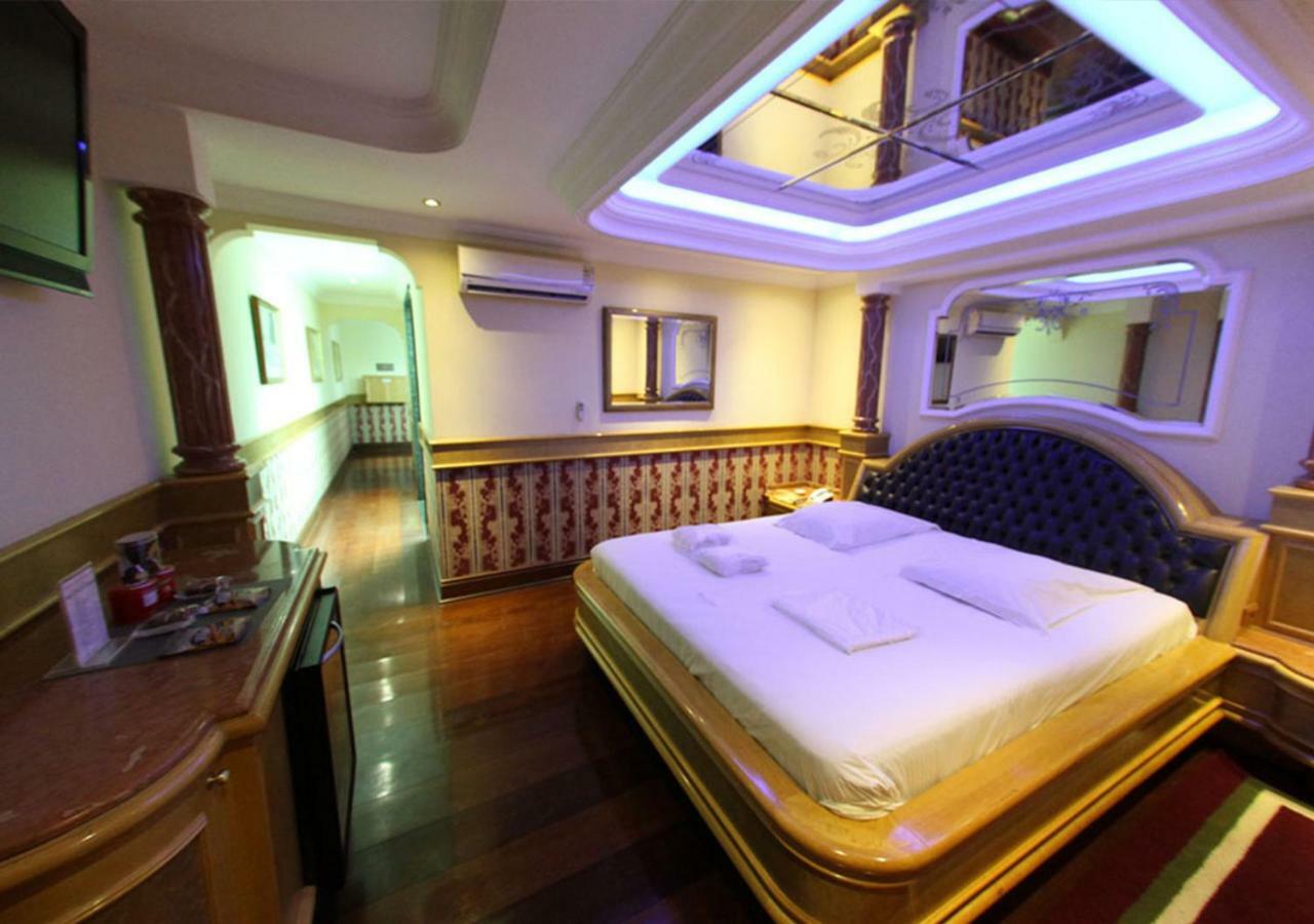 Liebeshotel Colonial Palace (adults Only) 2*