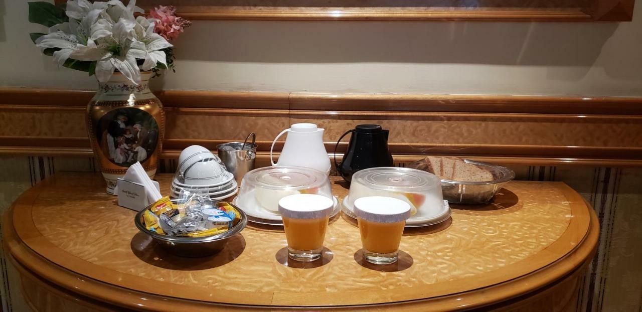 Liebeshotel Colonial Palace (adults Only)