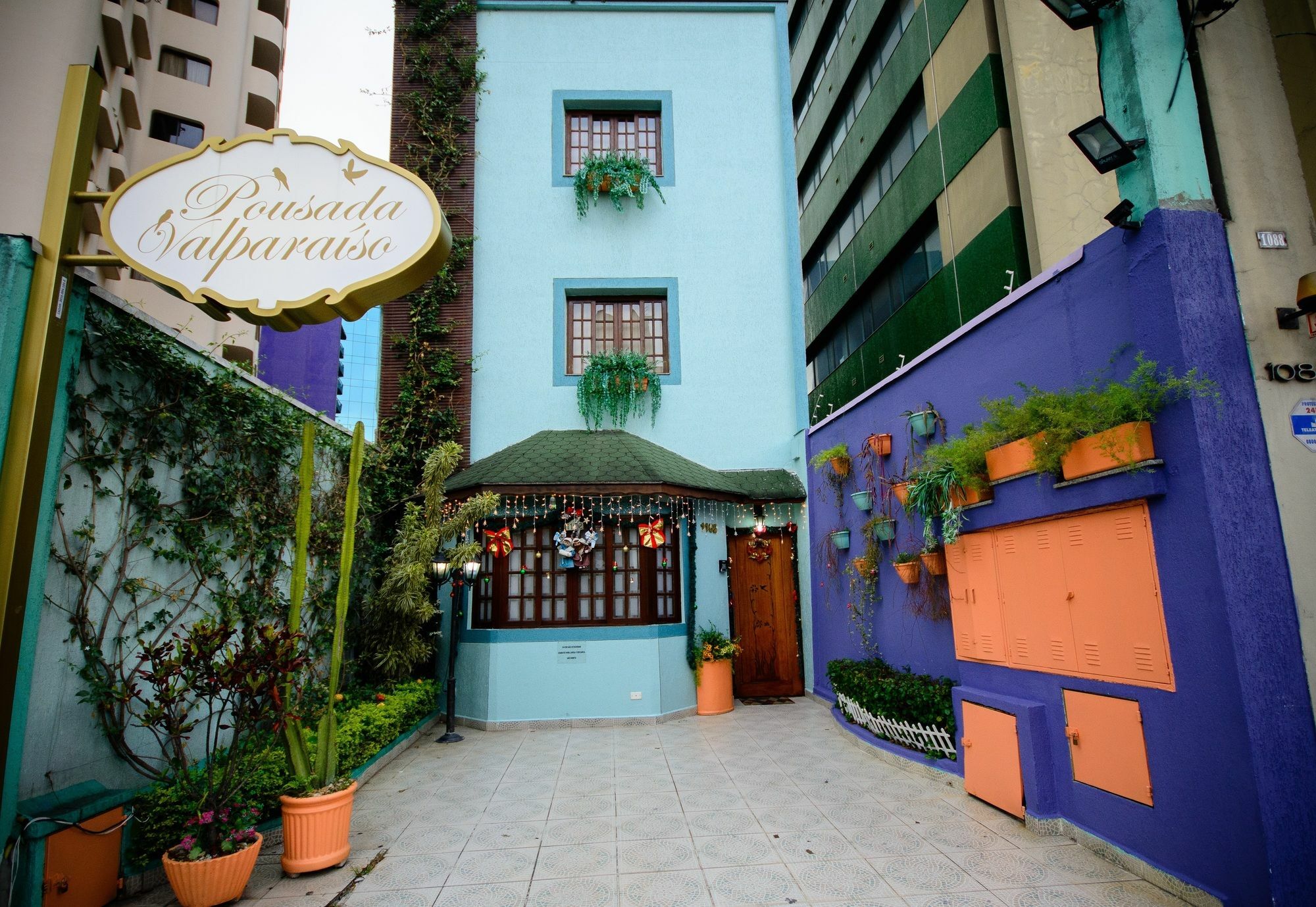 Hotel Hotel Valparaiso - Metro Paraiso E 800M Da Av Paulista 2*