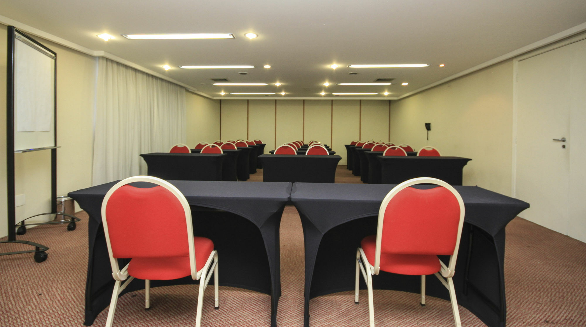 Bienal Ibirapuera Aparthotel