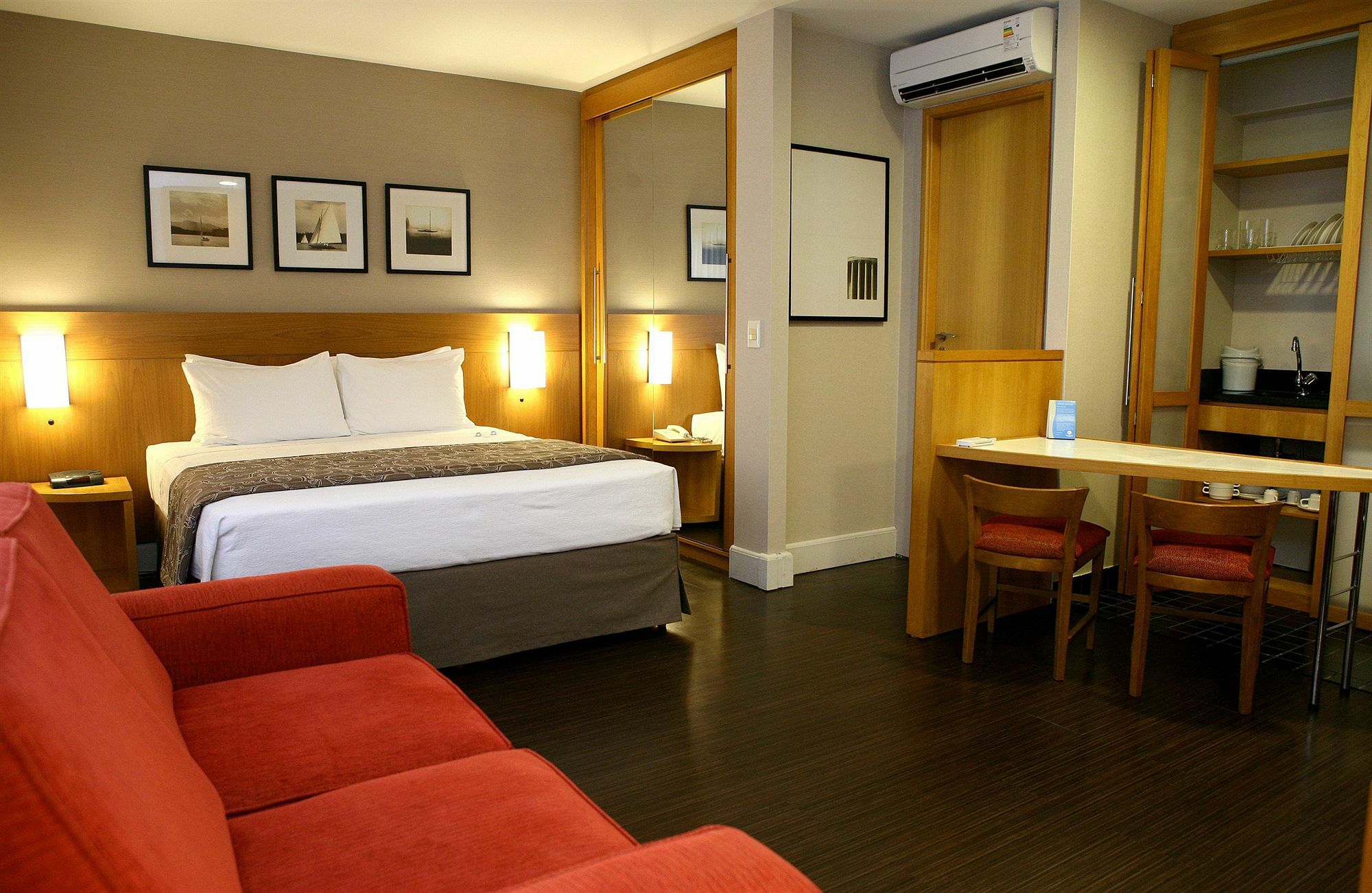 Hotel Transamerica Executive Faria Lima 4*