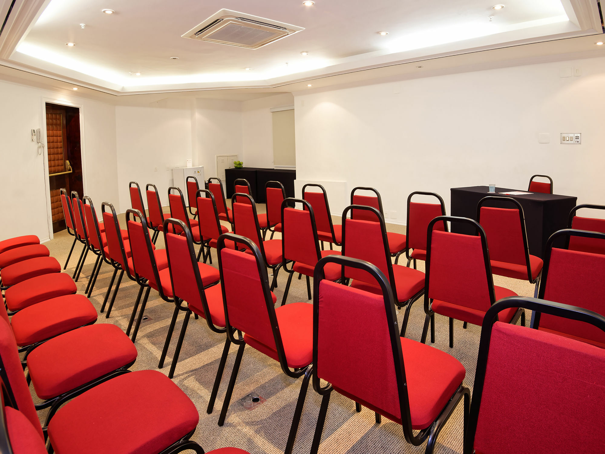 Ramada Itaim Bibi Hotel 4*