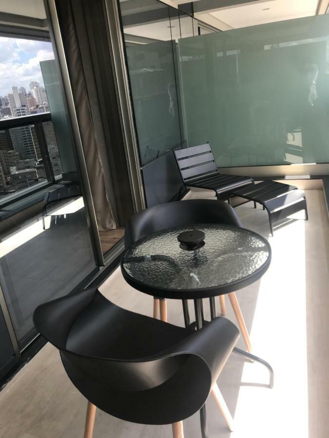 Design Moderno. São Paulo
