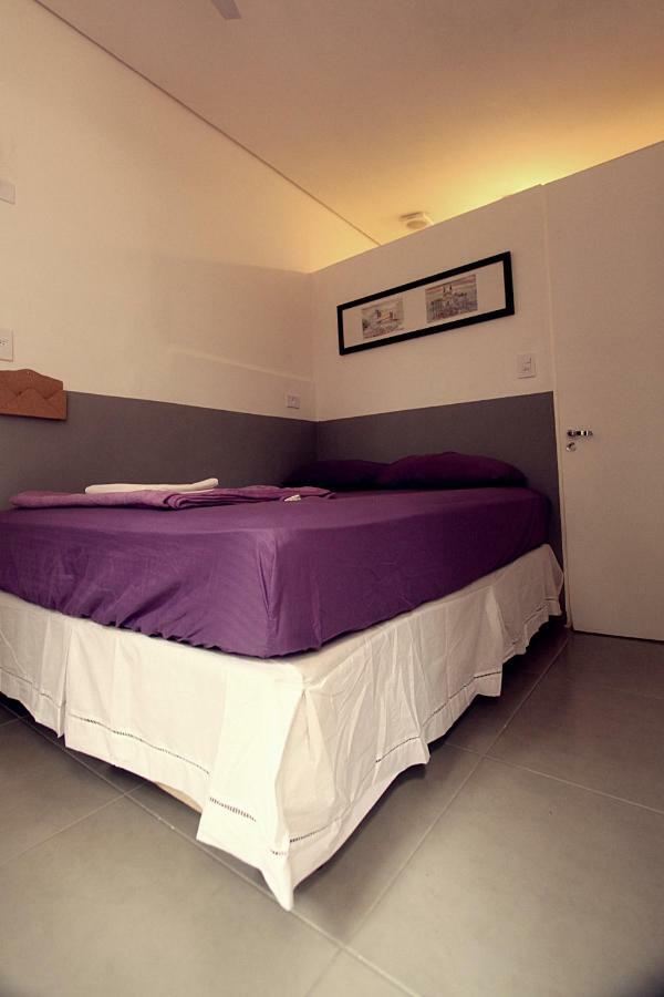 Hostel Purple House *