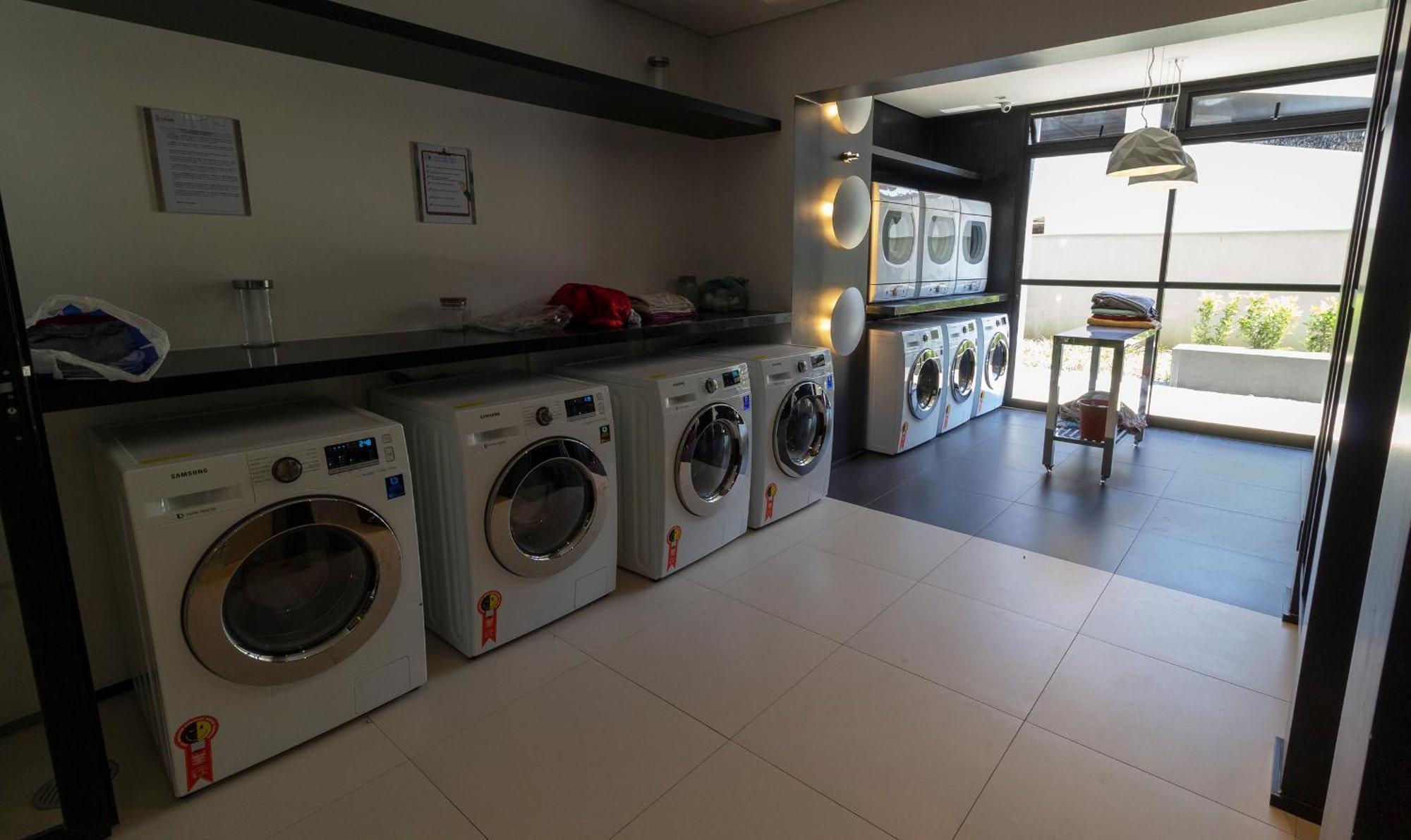 Bom Retiro Com Decor Exibicionista! Perto Do Anhembi E Barra Funda Em Completo!