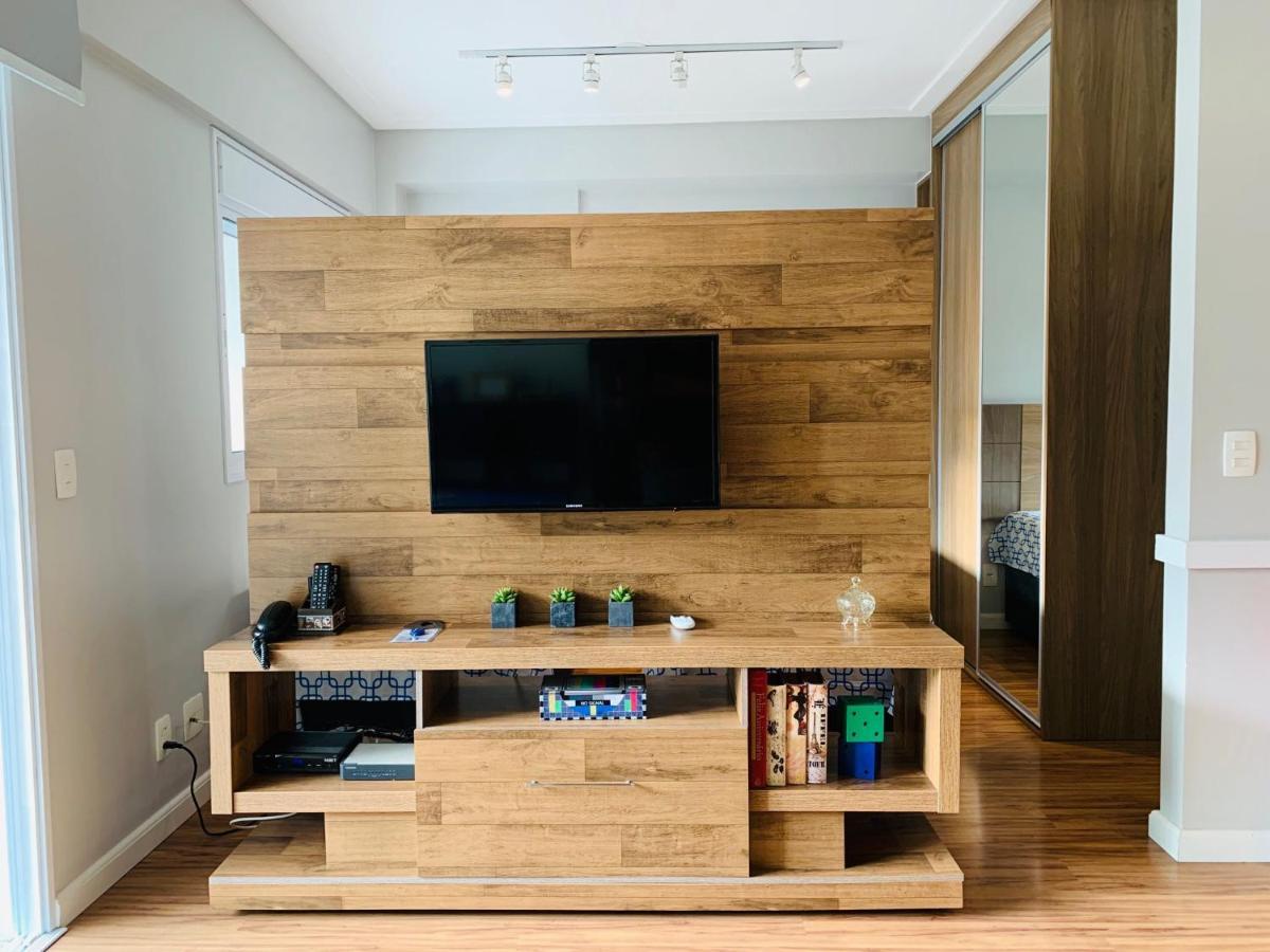 Cs A 200 Metros Da Paulista Com Ac Apartment