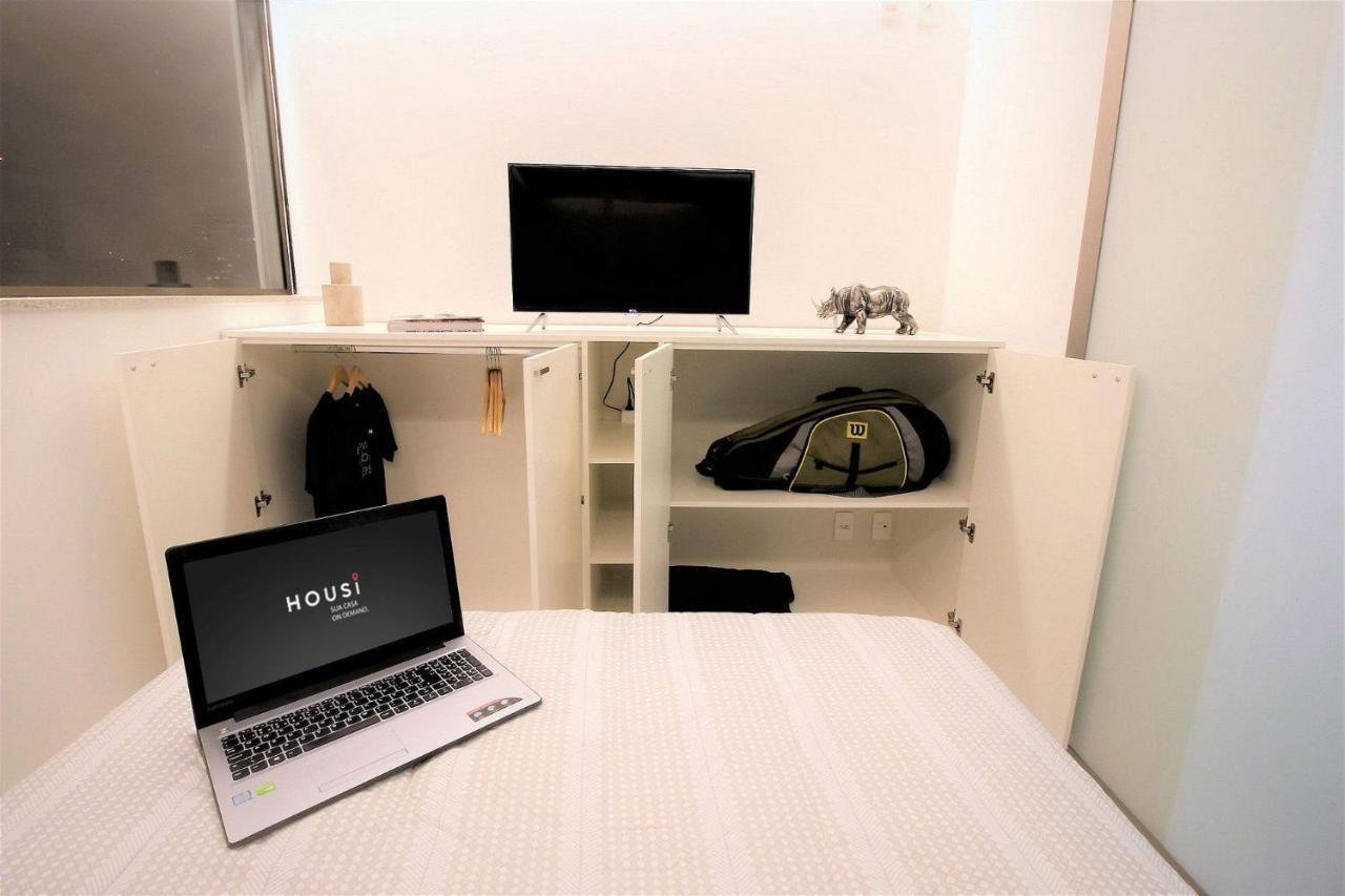 Apartment VN Ferreira Lobo