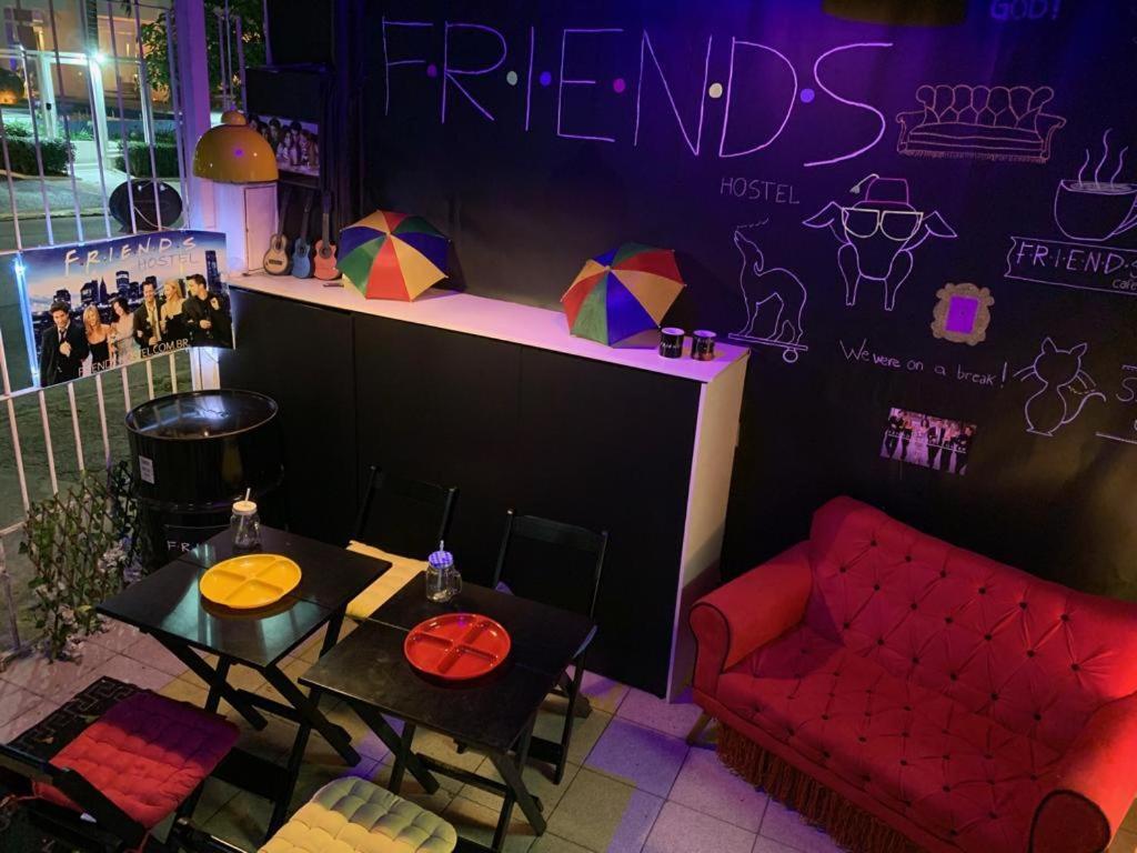 Friends Paulista , Acomodação com café da manhã 