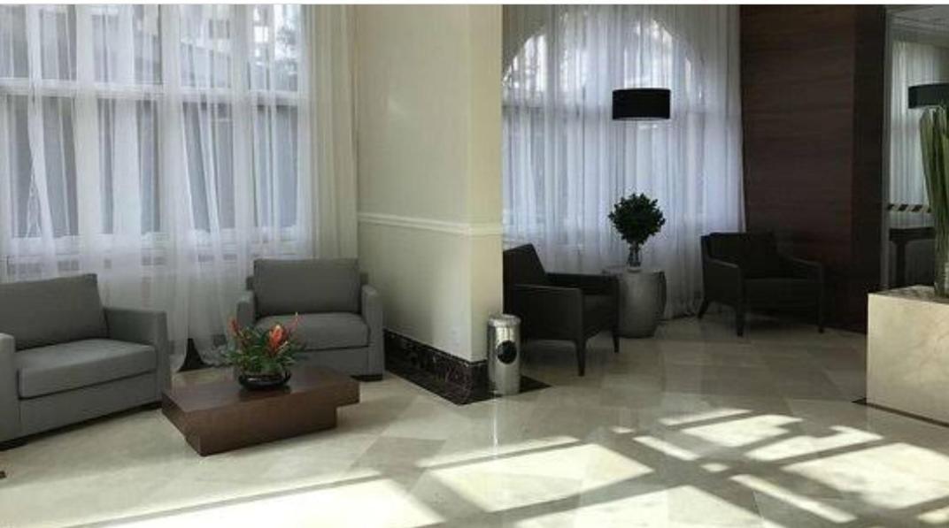 Bela Cintra Long Apartment