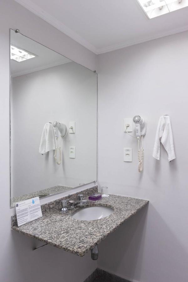 Hotel Rojas 3*