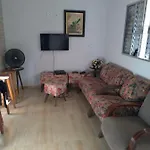 Casa No Centro De Bertioga
