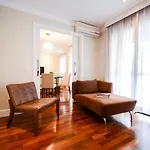 Flat Clarity Apartments By Bnbhost