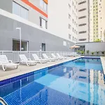 Novo E Safira Studio No Bras-Piscina