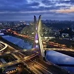 Apto Berrini-Faria Lima I 2 Quartos, Vaga E Lazer Completo
