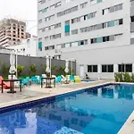 Novo Studio Coral Metro Belem Com Piscina