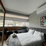 Studio Oscar Freire, Na Rua Mais Luxuosa De Sp!1122