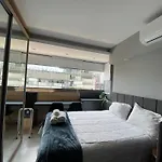 Studio Oscar Freire, Na Rua Mais Luxuosa De Sp!1122
