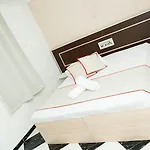 Hotel Golden Vilage Vila Maria