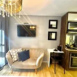 303 - Rentaqui - Studio Augusta Elegance Pool New