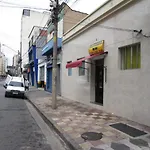 Hospedaria Meni Sob Nova Direcao Proximo Ao Bras E 25 De Marco