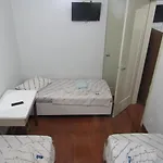 Hotel Moraes a 10 minutos da 25 de Março,Brás,Bom Retiro,a 2 minutos do Mirante Sampa Sky e pista de Skate Anhangabaú