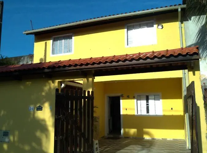 Casa No Centro De Bertioga