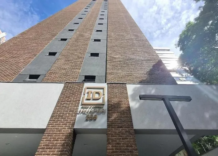 Iionstay Moema Jauaperi