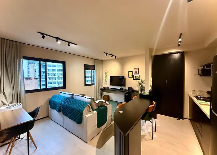 Apto 1106 Da Asdrubal - Novo, Confortavel E Moderno, Muito Bem Localizado E Totalmente Equipado