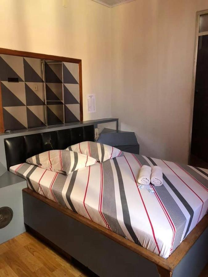 Capsule hotel Popular Mariana *