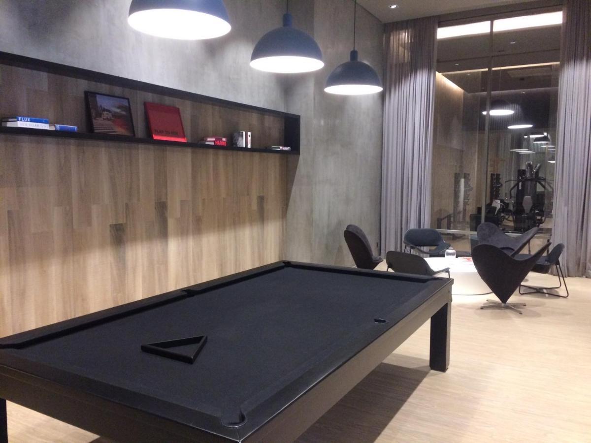 Magnifico 5 Estrelas A Lancar Con Vaga Y Netflix Apartment