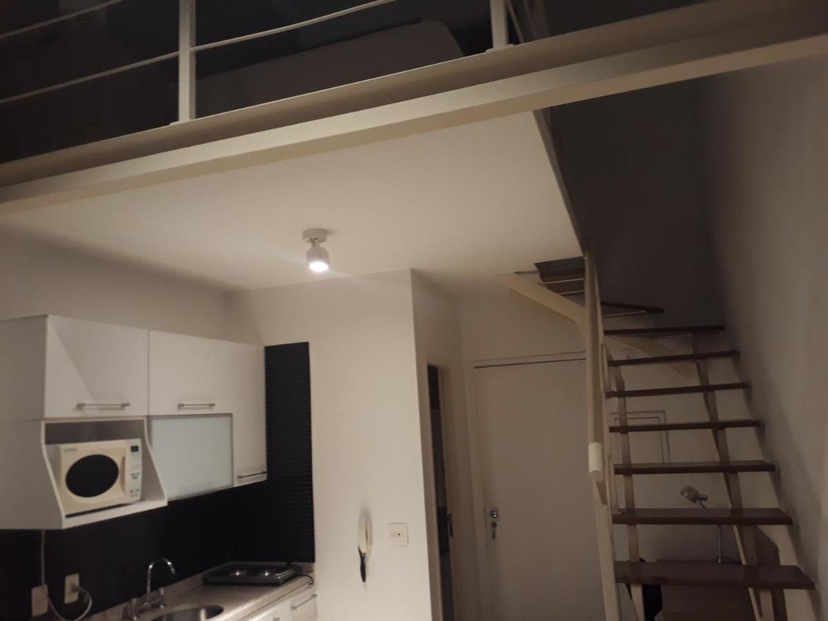 Nyc Complex Apartemen